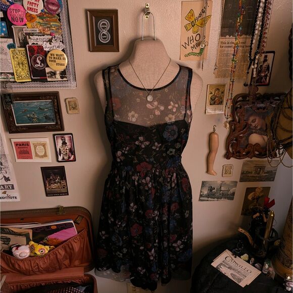 Disney Snow White Floral Midi Dress Women's XS/S Black Mesh Tulle High Low - Picture 1 of 5